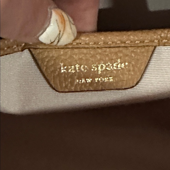 Kate Spade Market Pebbled Leather Medium Tote in Brown! In Excellent Condition! - Picture 10 of 10